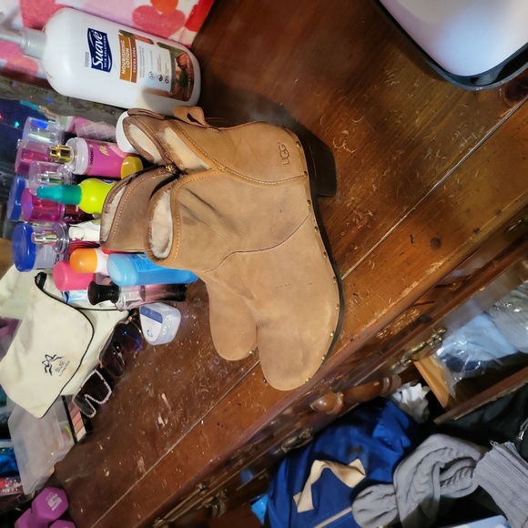 High heels boots - Picture 2 of 3